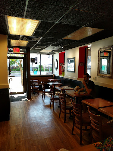 Under Wraps Cafe - Sarnia