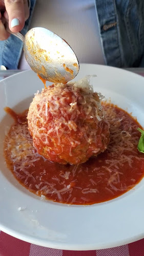 Sugo - Hospitality and gastronomy