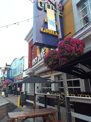 Spicy Olive Bar and Grille - Niagara Falls