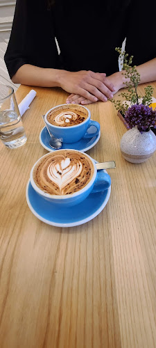 281 Princess St, Kingston, ON K7L 1B5