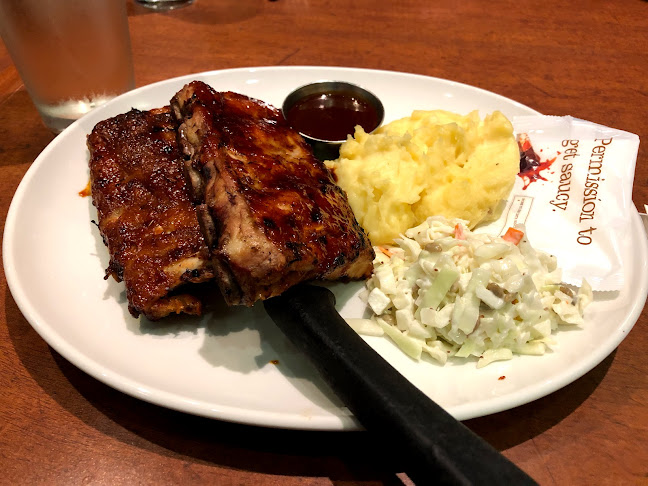 Opinii despre White Spot Kensington în Burnaby - Hospitality and gastronomy