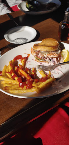 Comentarii opinii despre The Red Lion Bar & Grill