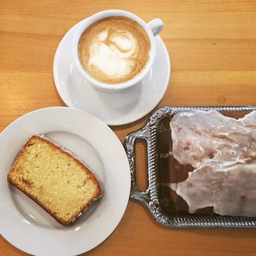 2527 Beacon Ave #104, Sidney, BC V8L 1Y1