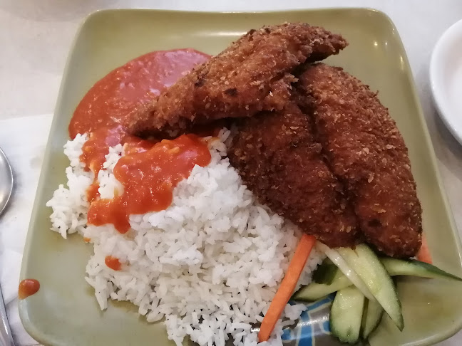 1100 Burnhamthorpe Rd W, Mississauga, ON L5C 4G4