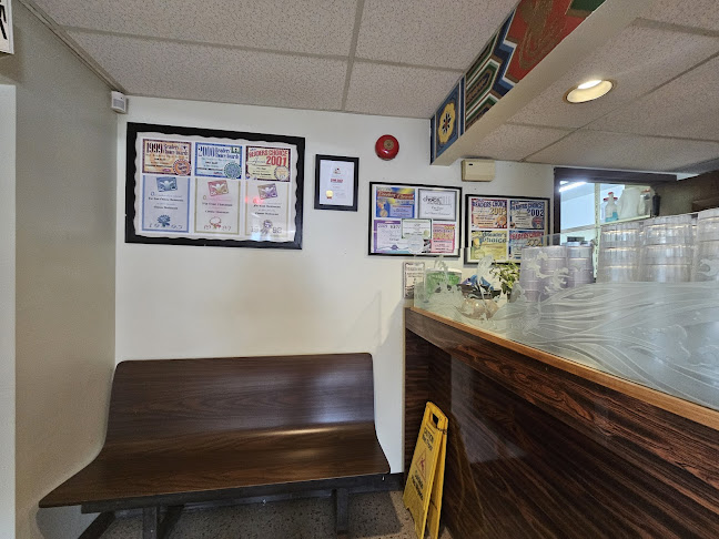 6536 Thorold Stone Rd, Niagara Falls, ON L2J 1B3