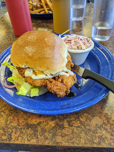 Opinii despre Beaks Chicken (East Regina) în Regina - Hospitality and gastronomy