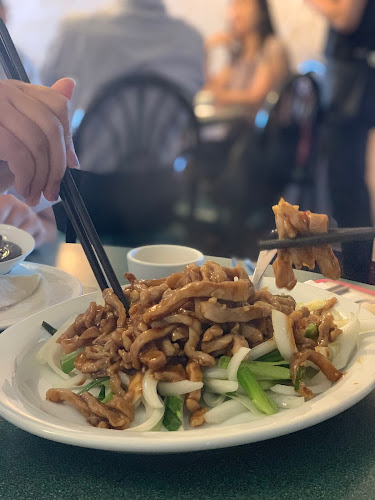 Li's Restaurant - Hospitality and gastronomy