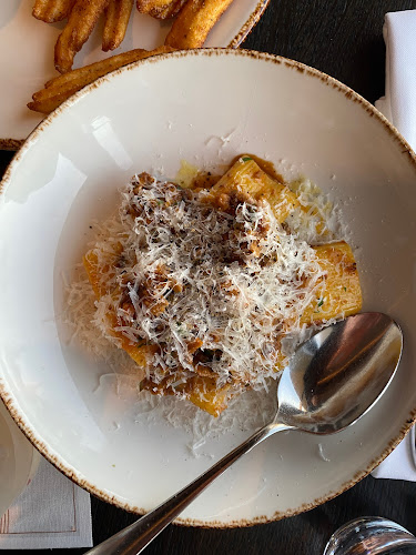 700 2 St SW #4000, Calgary, AB T2P 2W2