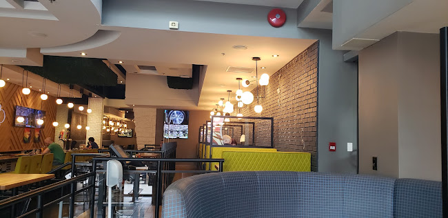 Moxies Davie Restaurant