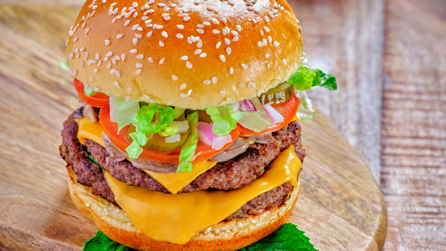 Opinii despre MitBit Burger Restaurant în Vancouver - Hospitality and gastronomy