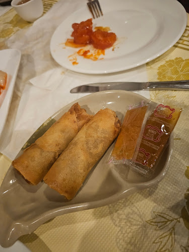 Tremendous Chinese Restaurant - Hospitality and gastronomy