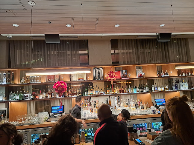 D/6 Bar & Lounge - Hospitality and gastronomy