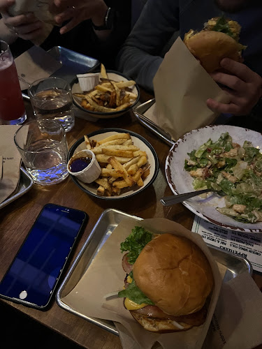 Chit Chat Burger Bar - Hospitality and gastronomy