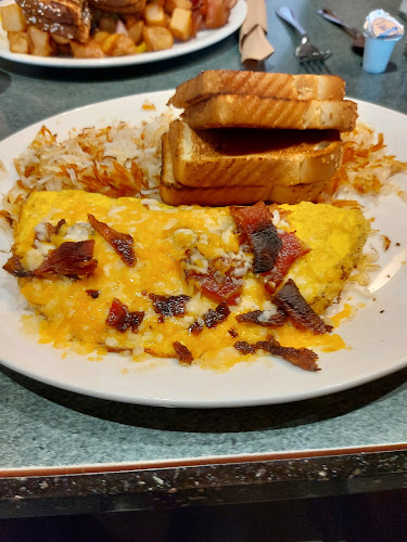 Ricky's All Day Grill - Walnut Grove