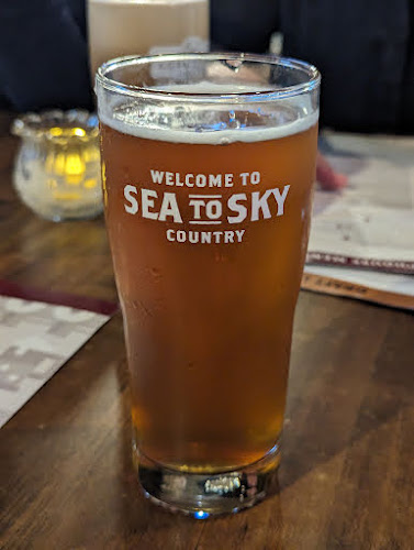 411 Columbia St, New Westminster, BC V3L 1A9