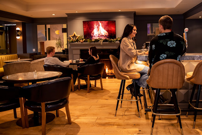 1126 Memorial Dr NW, Calgary, AB T2N 3E3