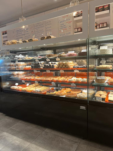Vlad's Bakery & Pastry - Toronto