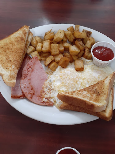 Tincap Restaurant & Plaza - Hospitality and gastronomy