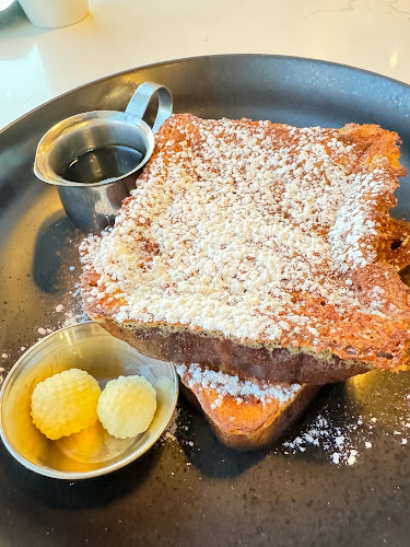 409 3 Ave S #101, Saskatoon, SK S7K 5R5