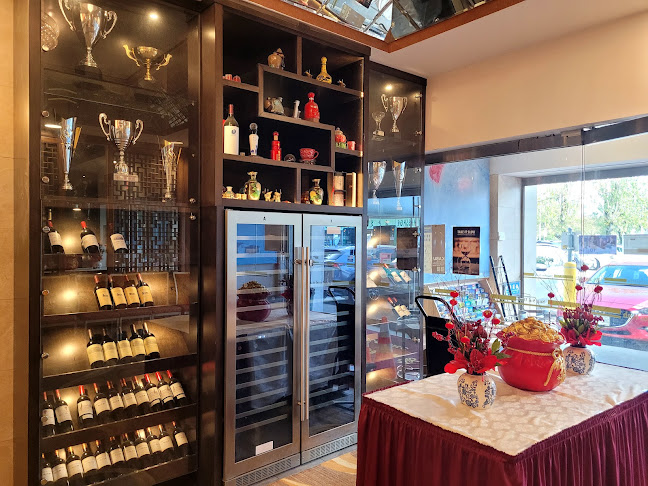 4940 Number 3 Rd, Richmond, BC V6X 3A5