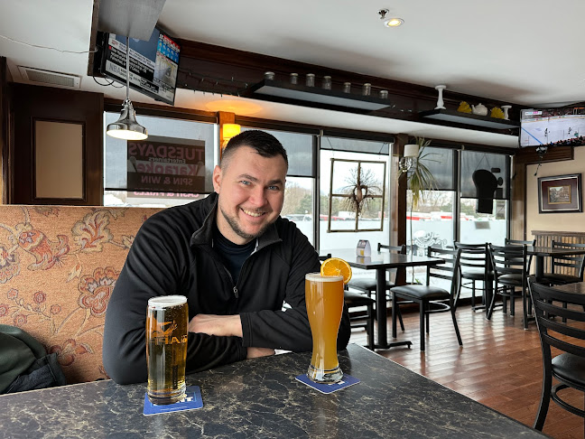 The Lion & Unicorn - Bar & Grill - Whitby