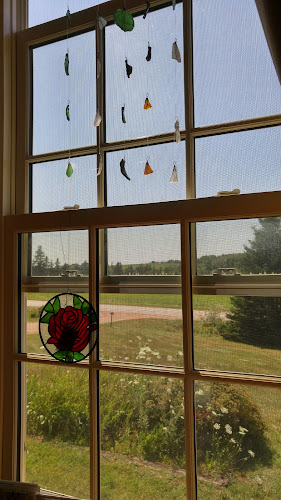 Comentarii opinii despre Kitchen Witch Tea Room & Country Crafts