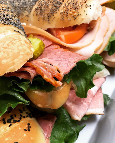 Opinii despre Crazy Lady's Cafeteria + Country style catering în Carman - Hospitality and gastronomy