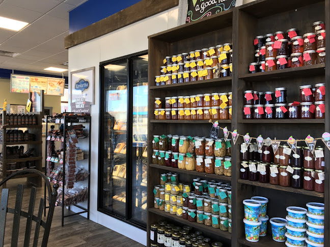 647 Atherley Rd, Orillia, ON L3V 1P1