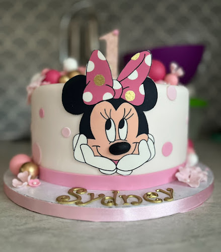 La Creme Cakes - Brampton