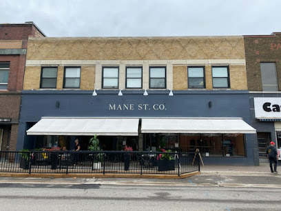 Mane Street Cafe and Lounge