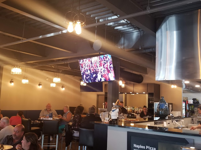 Naples Pizza - Gatineau