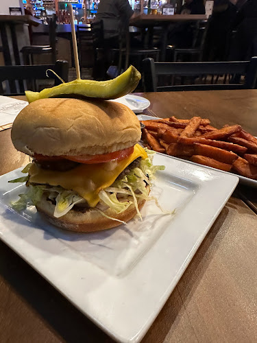 411 Columbia St, New Westminster, BC V3L 1A9