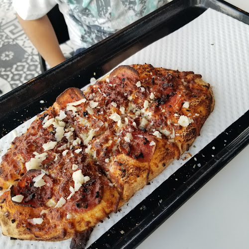 LOVEPIZZA St Albert - St. Albert