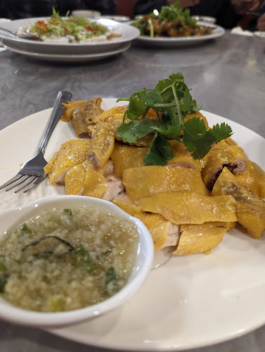 Opinii despre U & Me (Centre St. SW) în Calgary - Hospitality and gastronomy