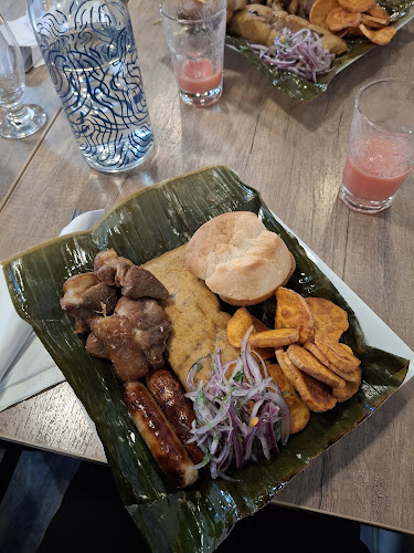 Comentarii opinii despre La Crema Peruvian Restaurant