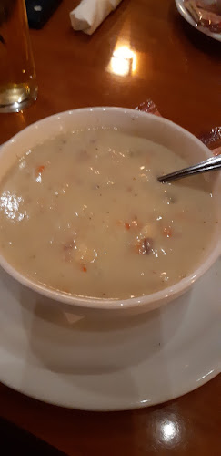 The Boathouse Seafood Restaurant And Waterfront Patio - Belleville