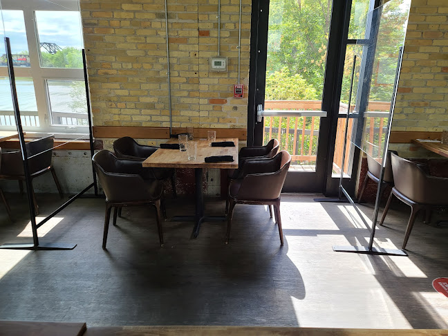 339 Waterfront Dr, Winnipeg, MB R3B 0G8