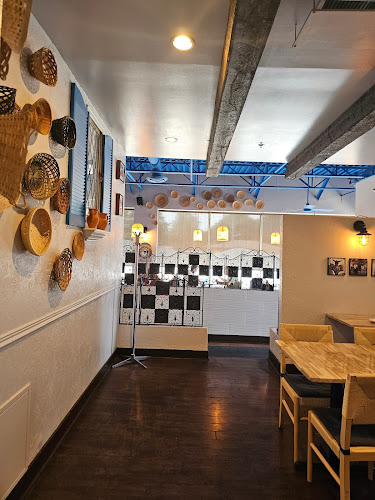 425 University Ave, Waterloo, ON N2K 1K2