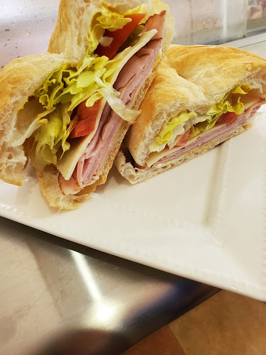 735 Twain Ave, Mississauga, ON L5W 1X1