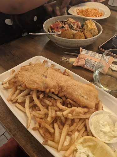 Taris on the Water - Welland