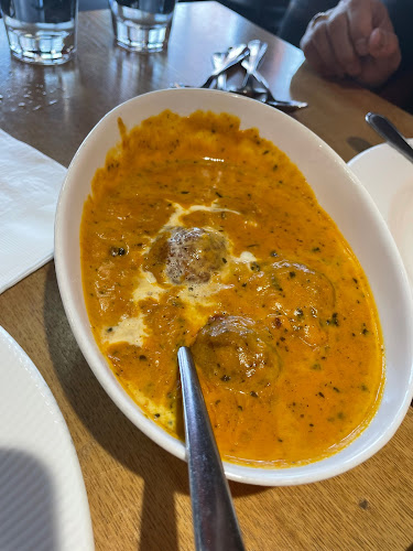 Opinii despre Lighthouse Indian Restaurant Cloverdale în Surrey - Hospitality and gastronomy