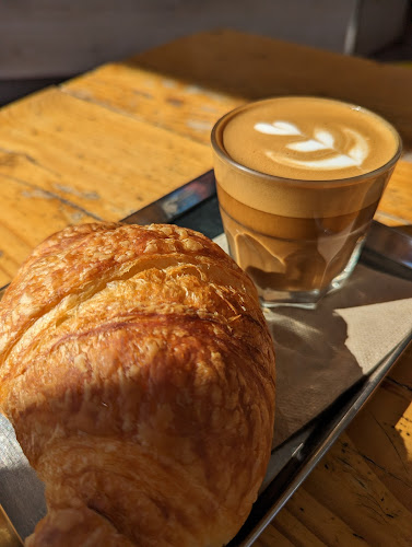 2404 Main St, Vancouver, BC V5T 3E2