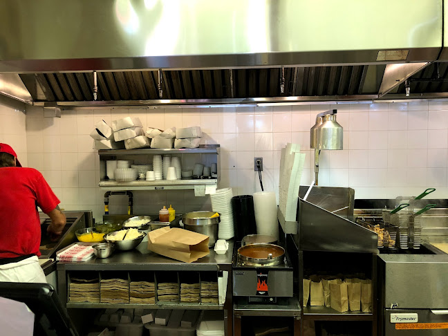 Comentarii opinii despre Poutinerie La Belle Province