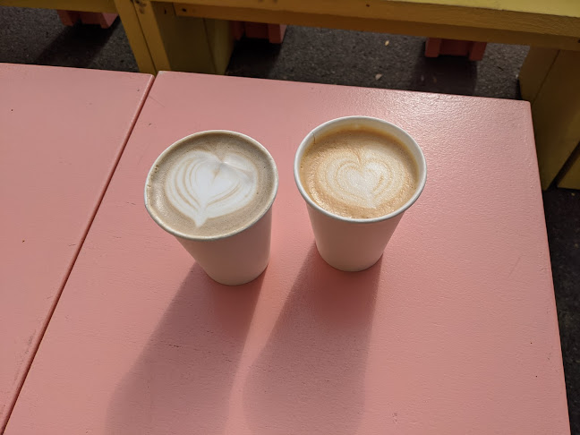 Hey Happy - Victoria