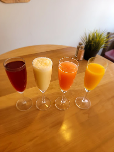 Comentarii opinii despre The Okanagan. Eatery (Catering)