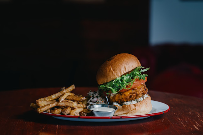 Red Lion Smokehouse - Thunder Bay