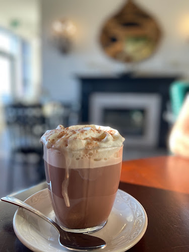 240 Kennevale Dr, Ottawa, ON K2J 0C3