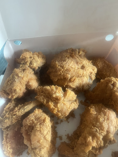 k/a Ottawa - Richmond, 1475 Richmond Road, Carling Ave A, Ottawa, ON K2B 6R9