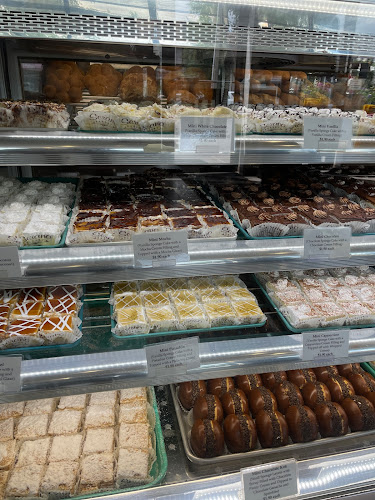 Opinii despre Serano Bakery în Toronto - Hospitality and gastronomy