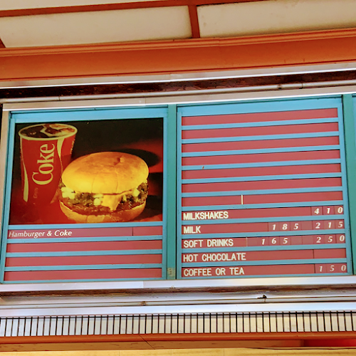 1536 Main St W, Hamilton, ON L8S 1E4